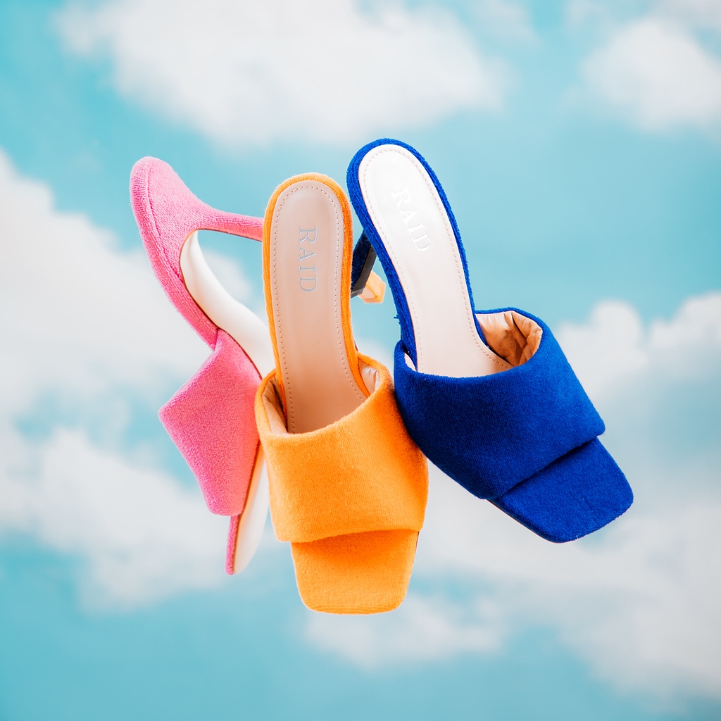 raidlondonuk's tweet photo. Hello new!! Shop our amazing range of shoes https://t.co/eiQAVkkx6M https://t.co/WYfHTfrNQi