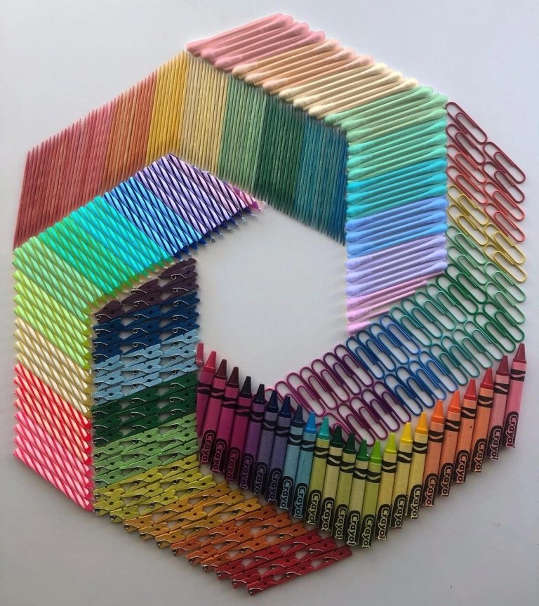 Art of on Twitter: "Flat Lay Art by Adam Hillman ศิลปินผู้จัดวางองค์ ...