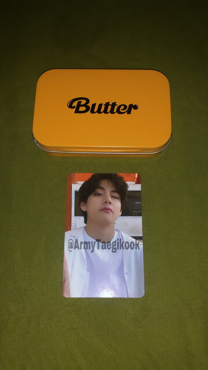 else_lukas's tweet photo. READY INA
PC Official POB Taehyung BTS Butter Cream
100% original weverse
No damage
pengiriman dijamin aman 
Dom : Jakarta Utara
With Case
OFFICIAL 
#PCjungkook #PCBTS #PCofficial https://t.co/MDjXk9Lxhb