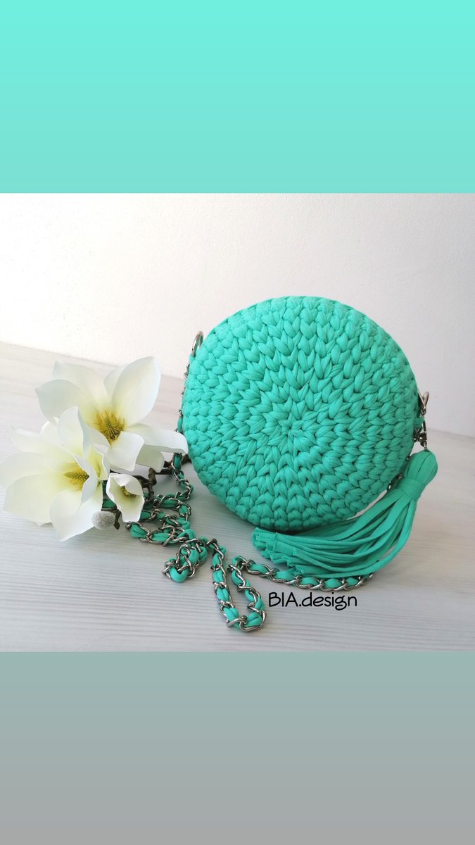 BIAdesign3's tweet photo. Round bag🤩
Pentru că îți dorești să fii specială! 🤗
#biadesign #handmade #bags #Wow #gorgeous #beautiful #perfectgift #elegant #romanianartist #sibiu #susținproducătoriilocali https://t.co/N3sKXQ88WB