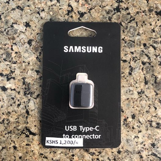 AppoComputers's tweet image. USB Type C to connector at Kshs 1.200/= 
Call 0784055420 for orders or visit our shop at Gigiri Box Park shop 9.
#DryFry 
#amerix 
#gatutura 
#alfredmutua
#bottomupeconomicske 
#Naivasha
#Kioni
#canaan
#TribeCapitalFm 
#mudavadi
#Jambokenya 
#wanjiku