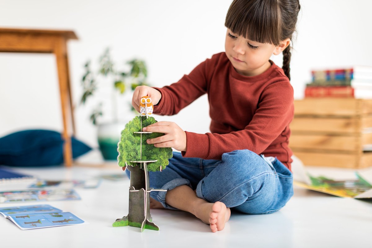 Product of the week Number 1 is this adorable #Gruffalo Pop-out Play Set. Finding #plasticfree toys can be one of the hardest #plasticswaps. We shudder to think of all those plastic toys headed for landfill or the ocean. Buy this #plasticfree toy instead! ow.ly/38T050FRxn5