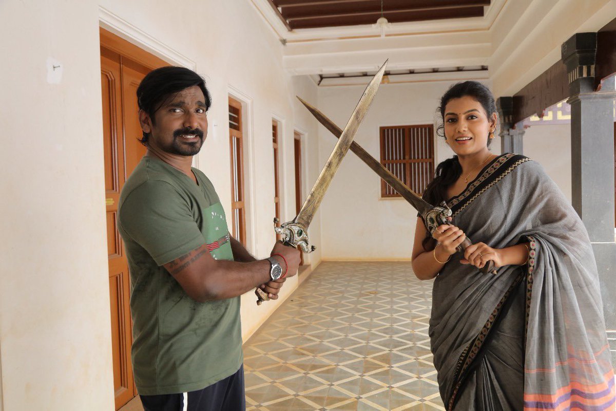 sri50's tweet photo. #KottravaiTheLegacyTeaser is about a treasure hunt.

Directed by @icvkumar 

A @GhibranOfficial musical

https://t.co/k6GAscyFrX https://t.co/x5UI14wBC8