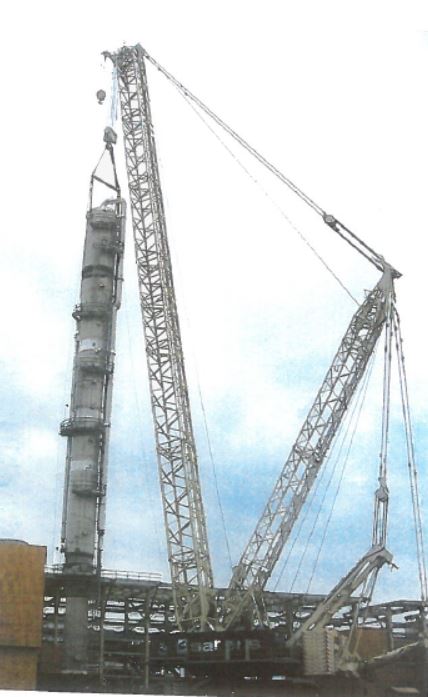 Sarens's tweet photo. Sarens first operation of its CC8800 in #EquatorialGuinea was back in 2004. The massive machine is still the biggest lattice boom #Crane in the #Fleet, and still serving our clients on huge projects! #SarensSaturdays https://t.co/ZkGxChnQgb
