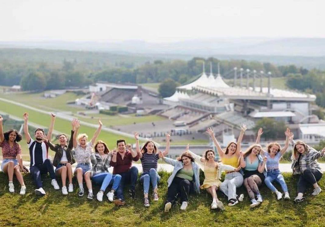 Bring on graduation week for not one but two amazing cohorts from <a href="/ChiUniTheatre/">Chichester University Theatre Dept.</a> <a href="/chiuni/">University of Chichester</a> ! Congratulations to these guys for keeping positive and creative during the two most challenging years in #highereducation 👏 We love you #classof2020 and #Classof2021 !