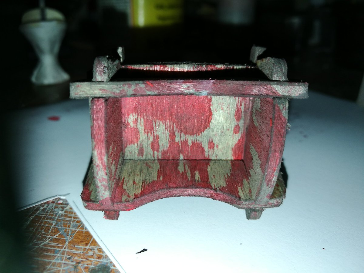 brianfinks69's tweet photo. And the cot I painted during my off day for my #newbuildproject
@Rexhonk
@SannizL
@Kitty_Colossus
@HorrorNHaunted https://t.co/fOq7HxezQx
