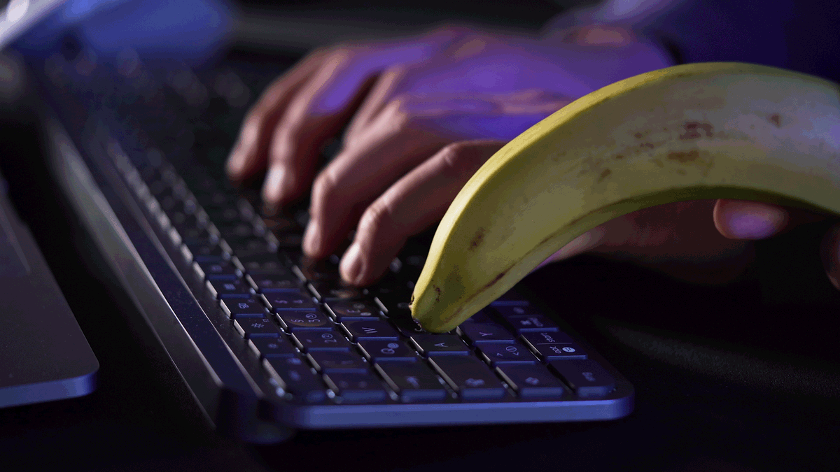 InfinityMaps's tweet photo. 🍌Am Wochenende gab es einen #Hackathon, um Infinity Maps für den Launch auf #ProductHunt am 17.8 den letzten Schliff zu geben. Euch erwartet ein Rabattcode &amp; ein langerwartetes Top-Feature 💥 Wir sind ready, ihr auch?👉 https://t.co/P5IMEO4zJM
!B https://t.co/59mmUA6YHU