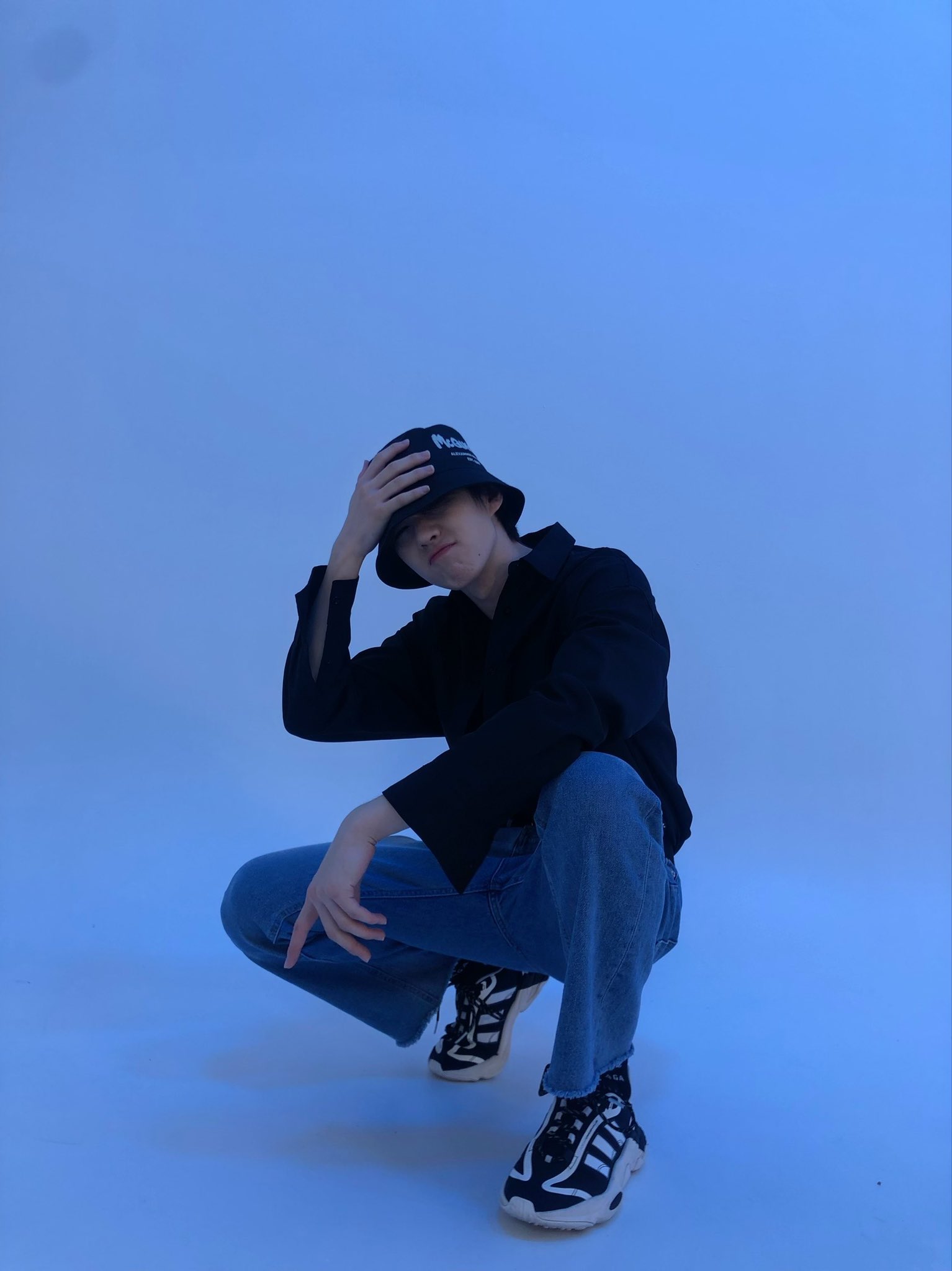 min ! on Twitter "by_EPEX yes swag king https//t.co/0vRBCY6OeU