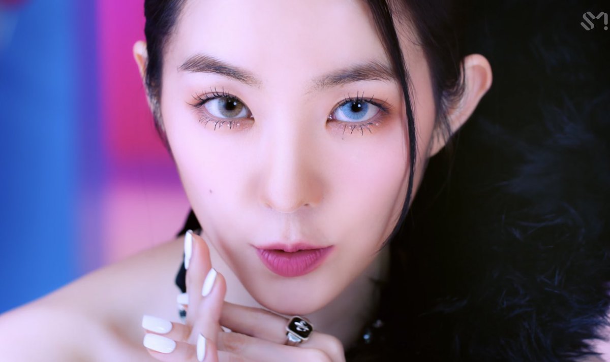 lq red velvet (@rvlowquality) on Twitter photo 