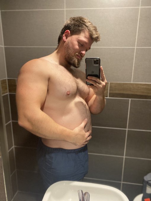 Fuck I&rsquo;m full 🤤 https://t.co/WdyHOCwv2Z