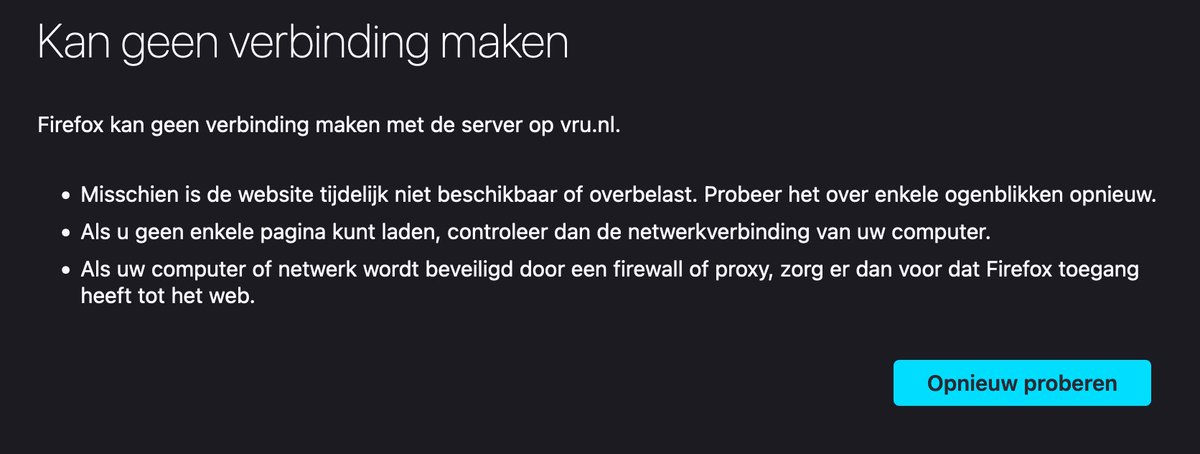 roccomathijn's tweet photo. Het luchtalarm ging net af in Utrecht. En nu hebben we met z'n allen de website van veiligheidsregio Utrecht, waar de reden van het alarm zou moeten staan, geddost https://t.co/rEALMqvsZY