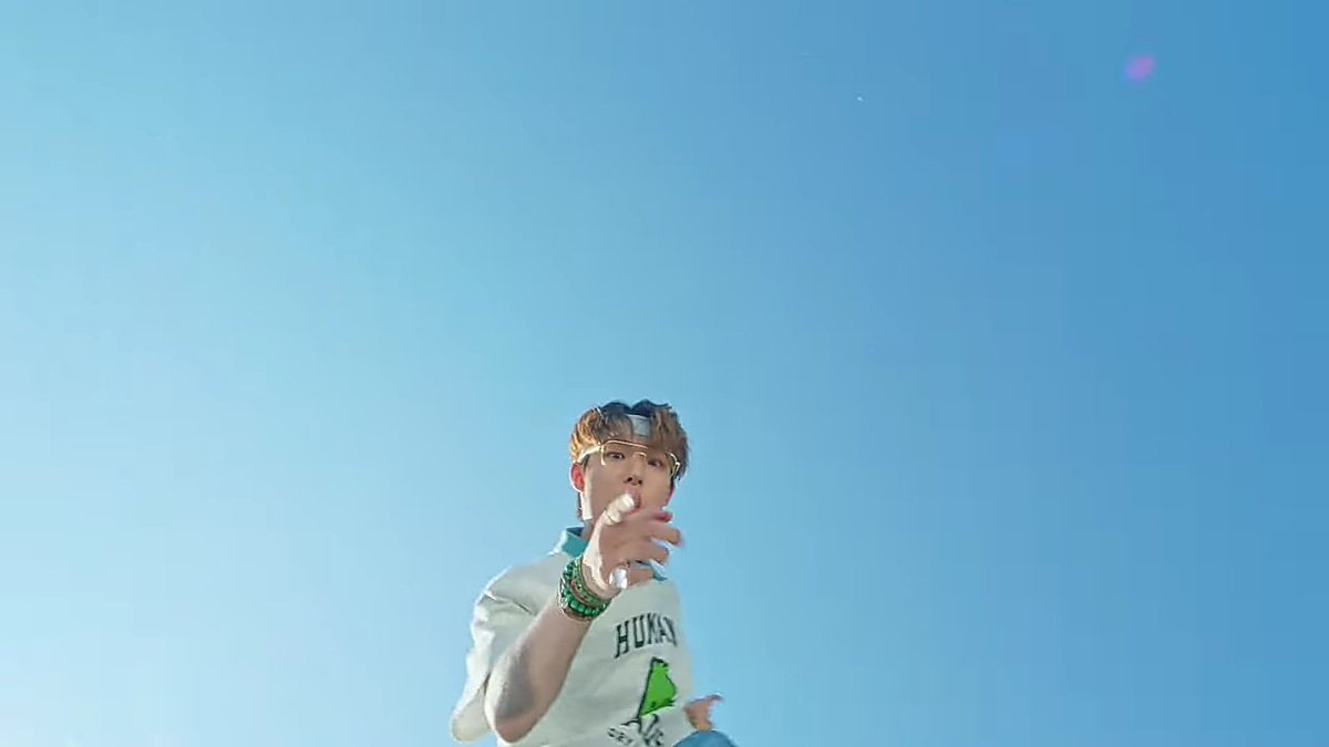 choi_gyeongsan's tweet photo. I'm inlove with this SeongJoongGi Rapline photo sequence 😭💙

#1세대_4세대_콜라보 @ATEEZofficial #ATEEZ #에이티즈양도 #에이티즈 https://t.co/EDbnDPbKLc