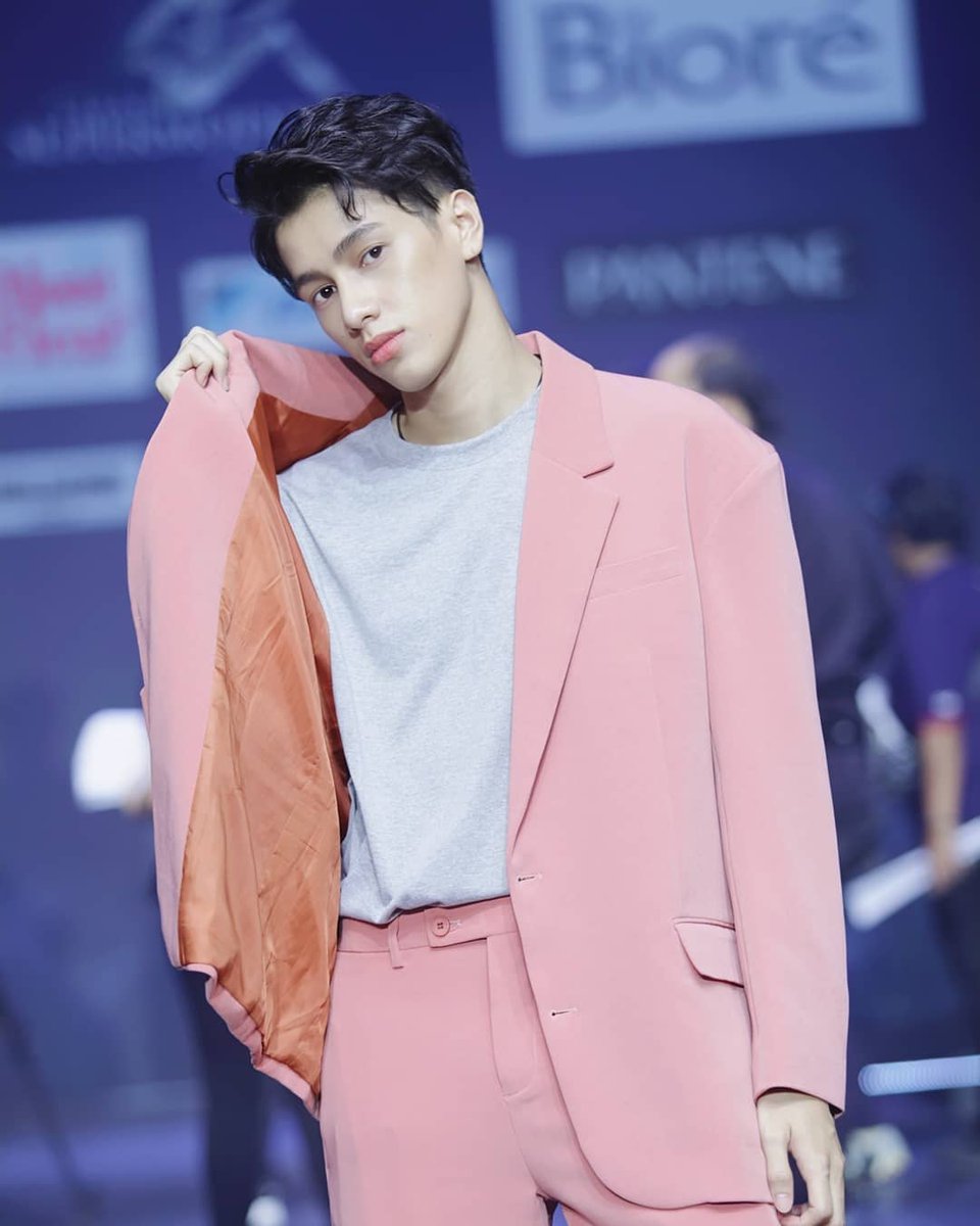 SmartcsnpPH's tweet image. I was born to stand out. 🦋
@csnp_21
#smartchisanupong #smartcsnp #smartchisanupongph #dontsaynotheseries #dontsaynotheseriesXLeon