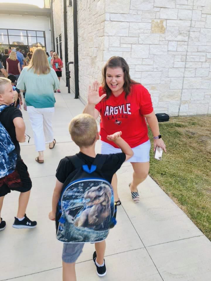 HarvestTexas's tweet photo. Happy first day of school @ArgyleISD 📚. We love having onsite schools 🥰 #eaglesfirstday https://t.co/rnF163laLX