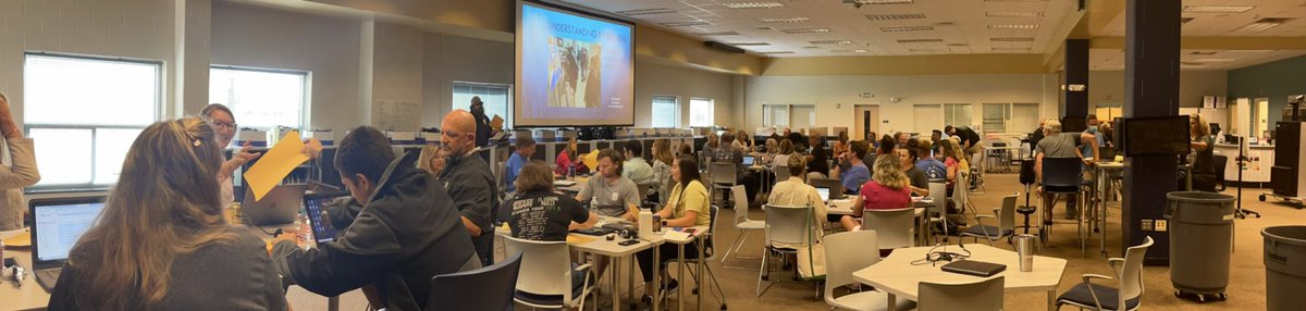 Croatan High School tweet media