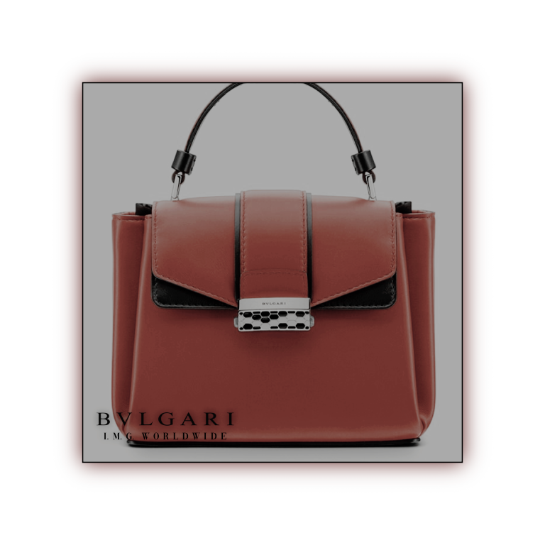 fzirysecrets's tweet photo. ⠀⠀⠀
⠀⠀⠀ ⠀⠀⠀𝓵ook hoɯ much thıs bαg
                      mαtches the outfıt 
⠀⠀                      #𝗕vlgɑɾi𝓑αg https://t.co/VqwlGXR7RM