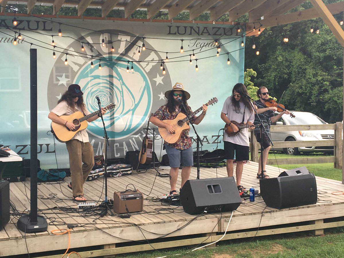 We had a great time hosting <a href="/frazierband1/">FrazierBand</a>, The Mountain Grass Unit, &amp; Trevor Clark at Nectar Urban Cantina in #Nashville this past weekend! #HangarTime #NashGrass