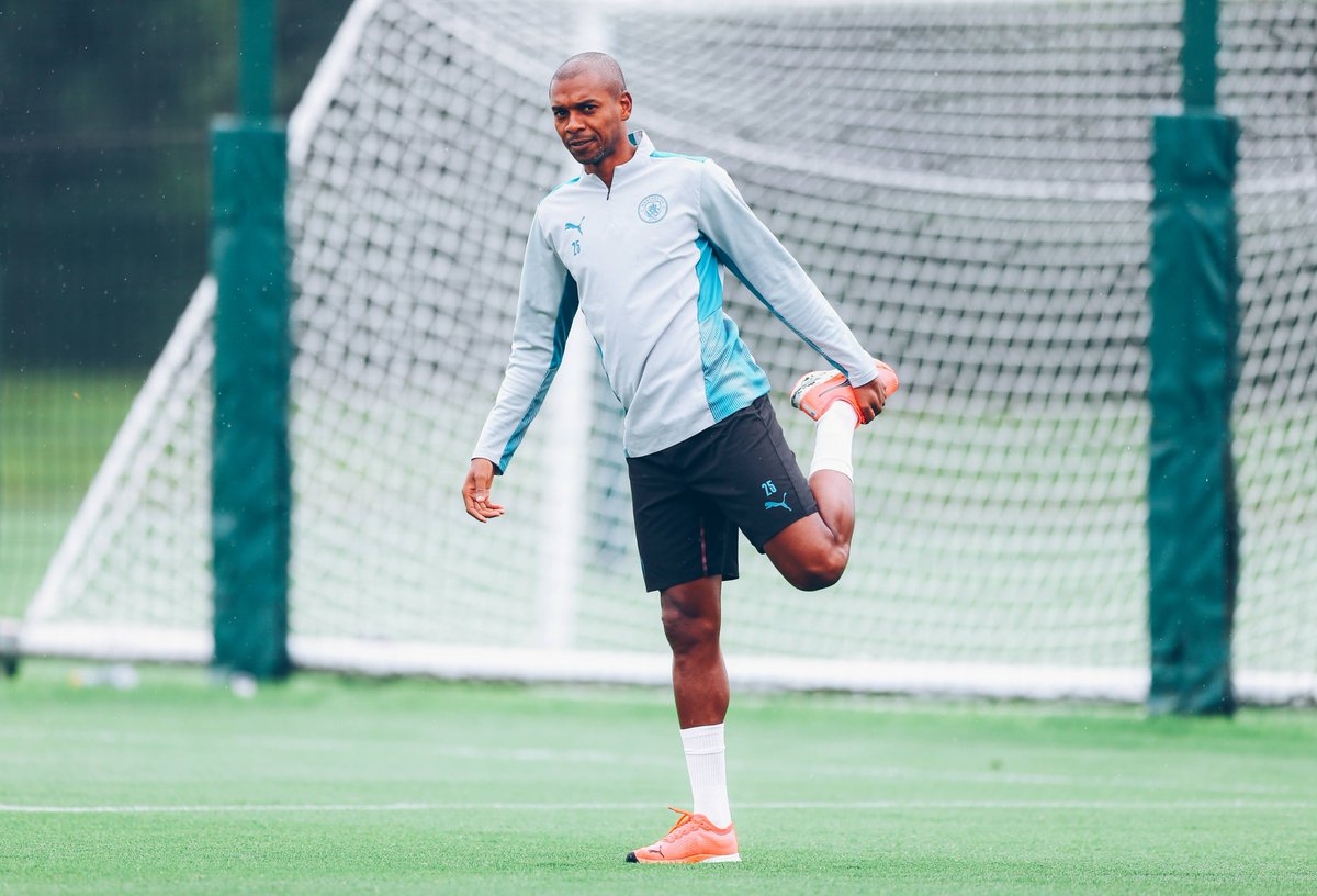 ManCity's tweet photo. 💪 https://t.co/S8O8aX0py6