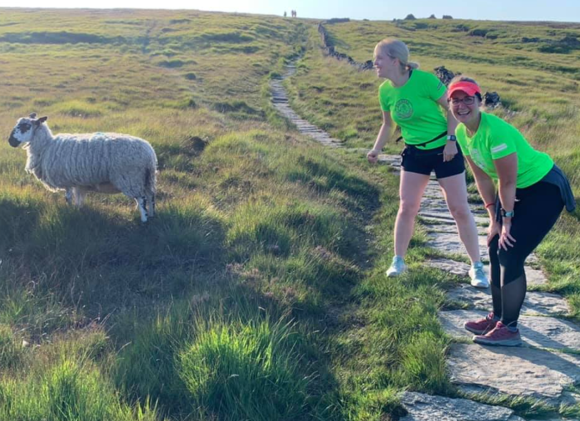 BurndenNew's tweet photo. just one of our great MONDAY night #awaydays training sessions mixing the new graduates with some of our intermediate group and other club members  heading towards #hordenstoops #SpitlersEdge and #GreatHillSubmit  #WestPennineMoors #Bolton https://t.co/ATQXEgGzUU