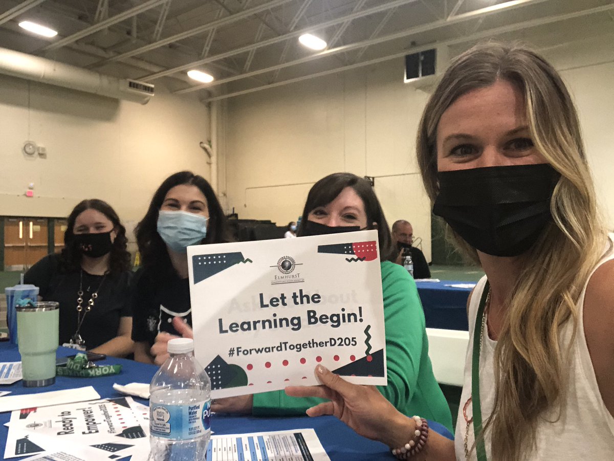 Laurie Foss tweet media