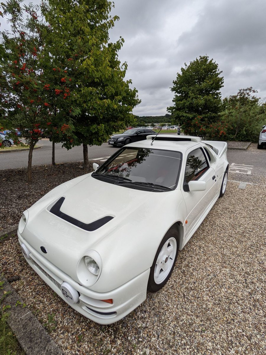 Great day at the #classiccar show at @rhshydehall #Jaguar #etype #rs200 #cosworth #astonmartin #db5 #triumph