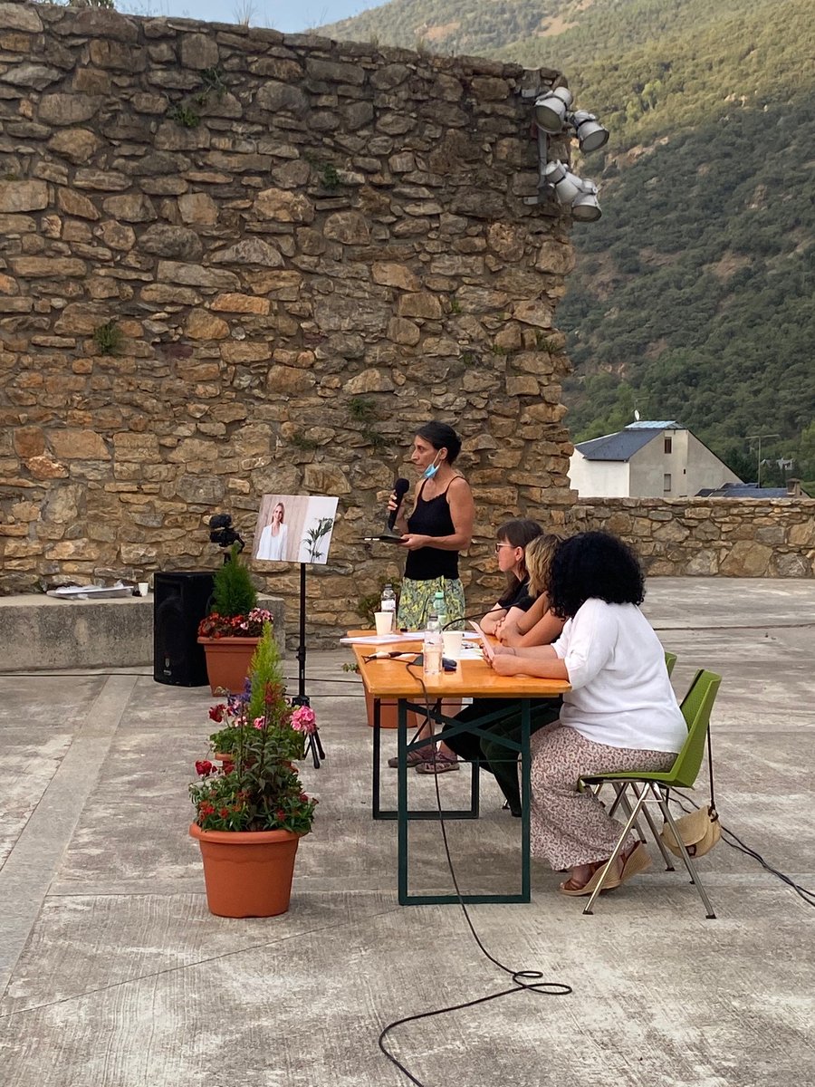 ajuntamentsort's tweet photo. 📢 Ens sentim orgullosos d'anunciar que #Sort #PallarsSobirà serà la seu dels #PremisJudithDurano de Literatura Infantil sobre el Càncer || https://t.co/98HGginBTQ https://t.co/b4Okt6sE1Q