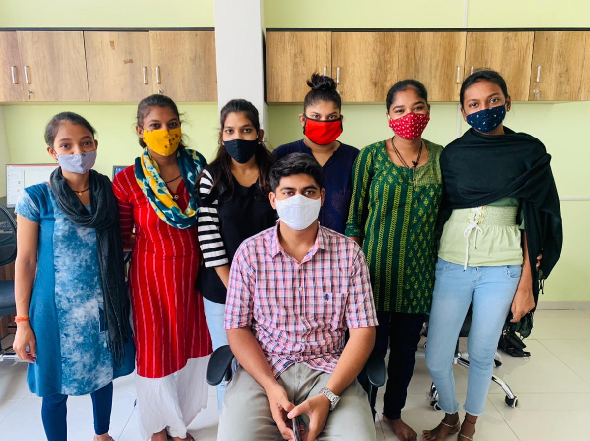 bharatcaresorg's tweet photo. As #technology takes a leap in the society, it becomes crucial to be #digitallyliterate!And to become digitally literate, women at our #BharatCares Centre in Ahmedabad have come forward to learn the essential #digital &amp; #computer skills.
#learningsession #skilldevelopment https://t.co/sKcBwZJKA9