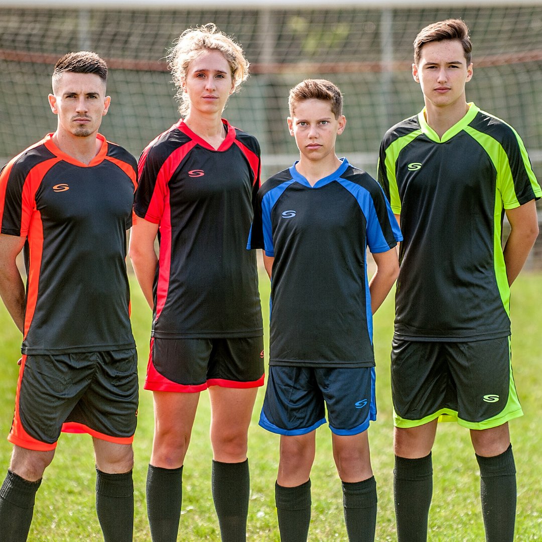 Togasports's tweet photo. CLEARANCE SALE ⚽🤑

We have HUGE savings on ALL Football Kits (Shirt, Shorts &amp; Socks):

Junior Kits = £3.99
Senior Kits = £4.99

All Kits can be personalised with Club Logos, Sponsors, Numbers &amp; Names.

Shop Clearance 👉 https://t.co/pDFVomdphs

Hurry... offer while stocks last. https://t.co/Y7mXCuYzrM