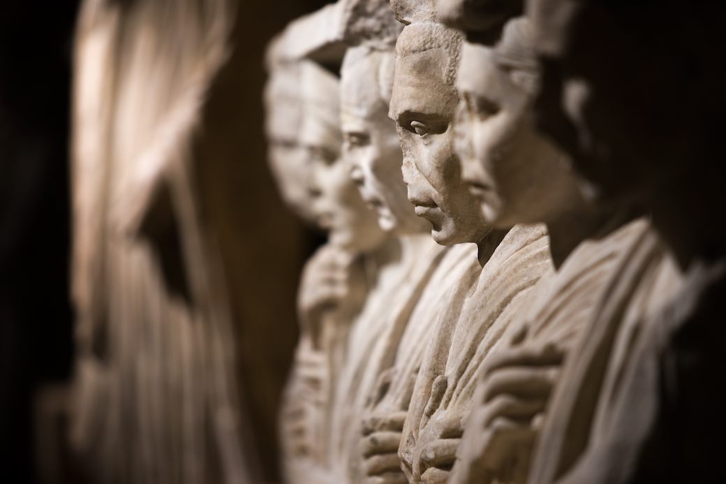 Mercoledì 18 agosto 2021 alle ore 18 sulla piattaforma Google Suite Barbara Nobiloni della #CentraleMontemartini presenta varie opere antiche del museo legate all'ambito funerario. Evento online con prenotazione obbligatoria allo 060608, info: bit.ly/3sjeTQT 
#aMICi