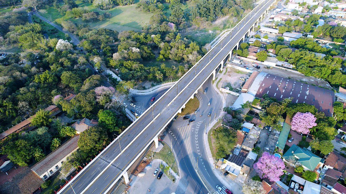 ArnoldoWiens's tweet image. Habilitado para el transito en sus 8 Carriles (4 arriba y 4 abajo) el Corredor Vial Botanico. @mopcparaguay @MaritoAbdo