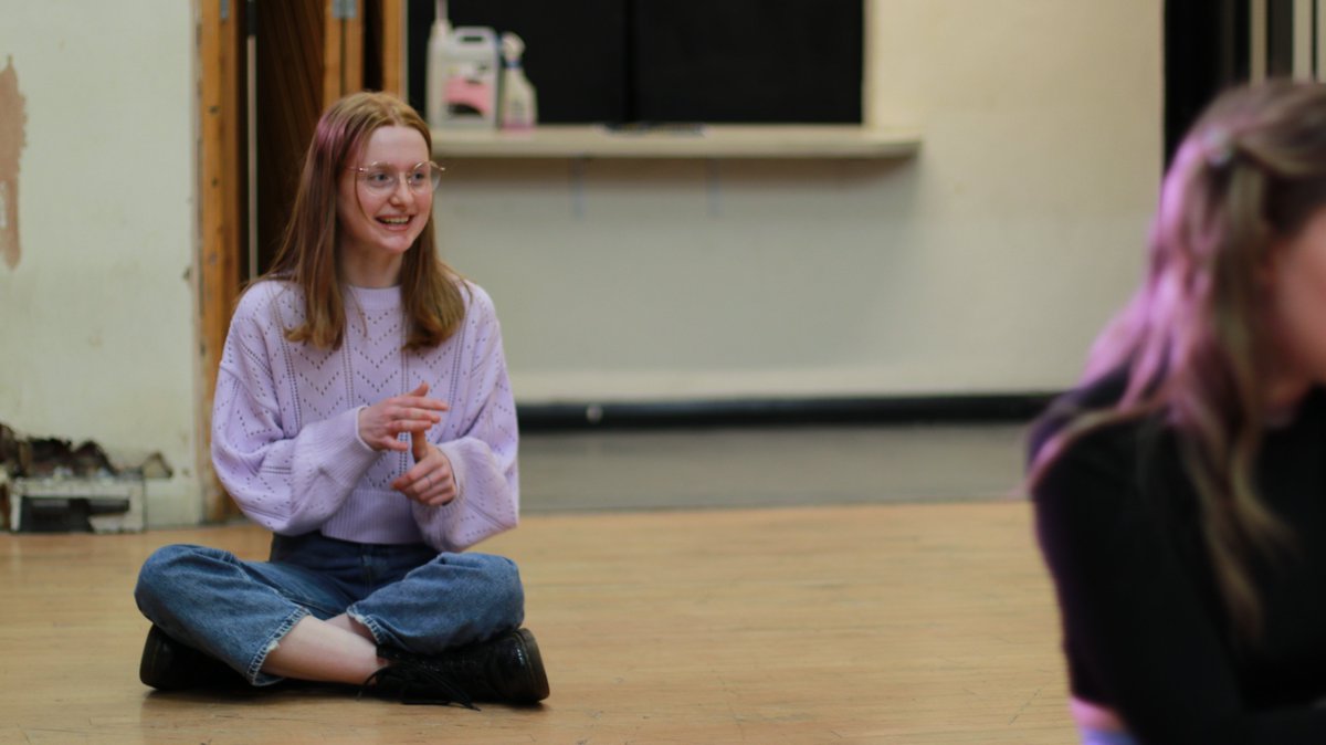 LeedsTheatres's tweet photo. Our brilliant Youth Theatre were featured in Leeds Living in celebration of their Summer Sharing and their wonderful work throughout lockdown 👏

https://t.co/XjCPNqnzmb

#youththeatre #leeds #creativeengagement #lockdownwork https://t.co/tkzakpy0ZD