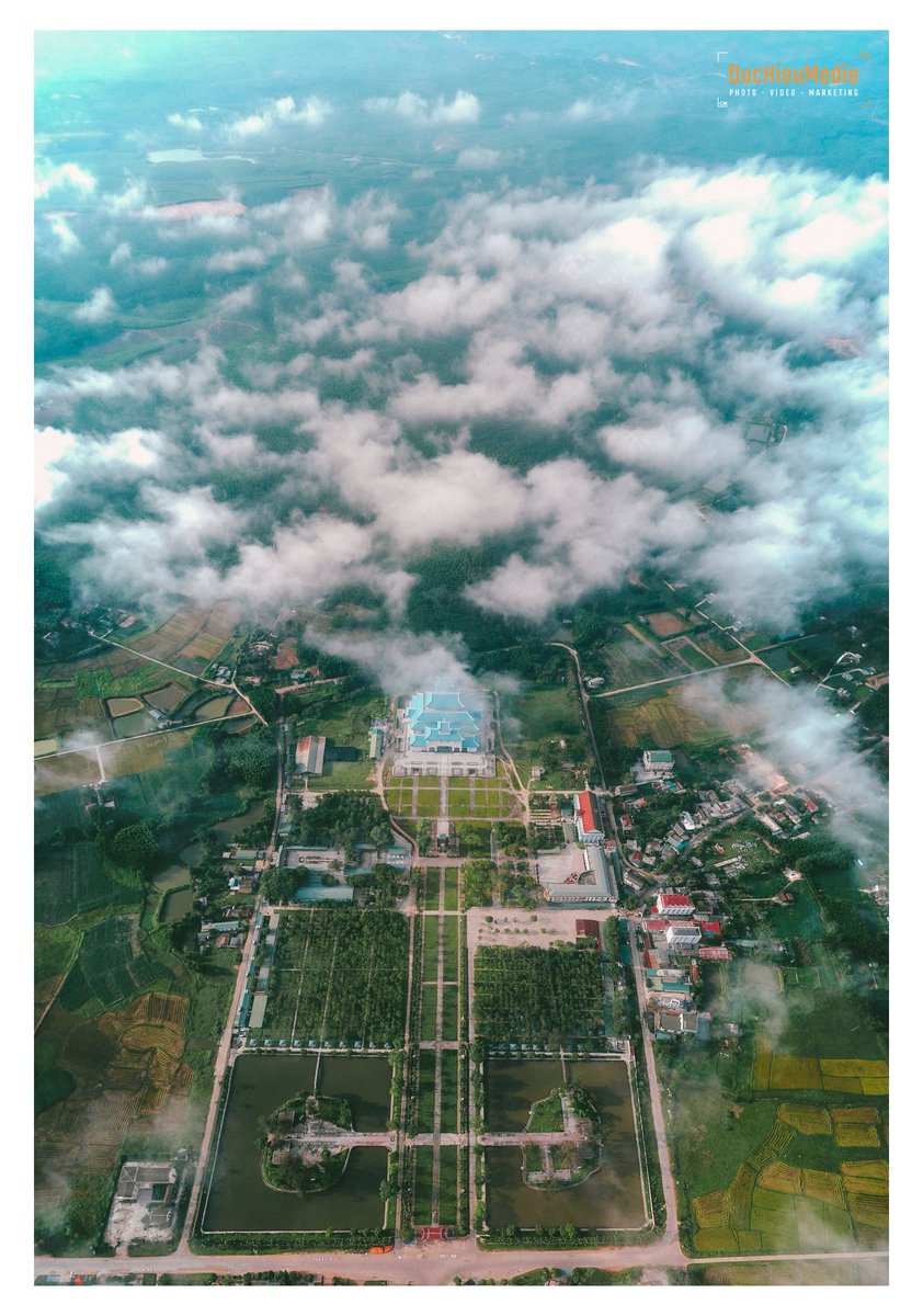 DucHieuMedia's tweet photo. 📍 Vương Cung Thánh Đường Đức Mẹ La Vang - Quảng Trị #church #Vietnam #LaVang #DucHieuMedia https://t.co/2byD1p8jBc