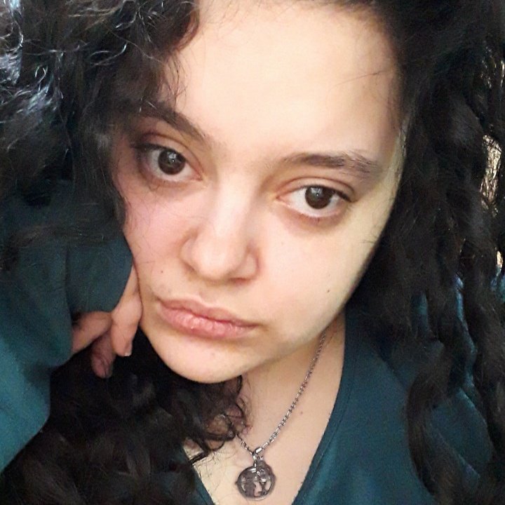 Floremziah's tweet photo. #NuevaFotoDePerfil a veces paso por Twitter.
Pero no me quedo mucho. https://t.co/024FzBmPdf