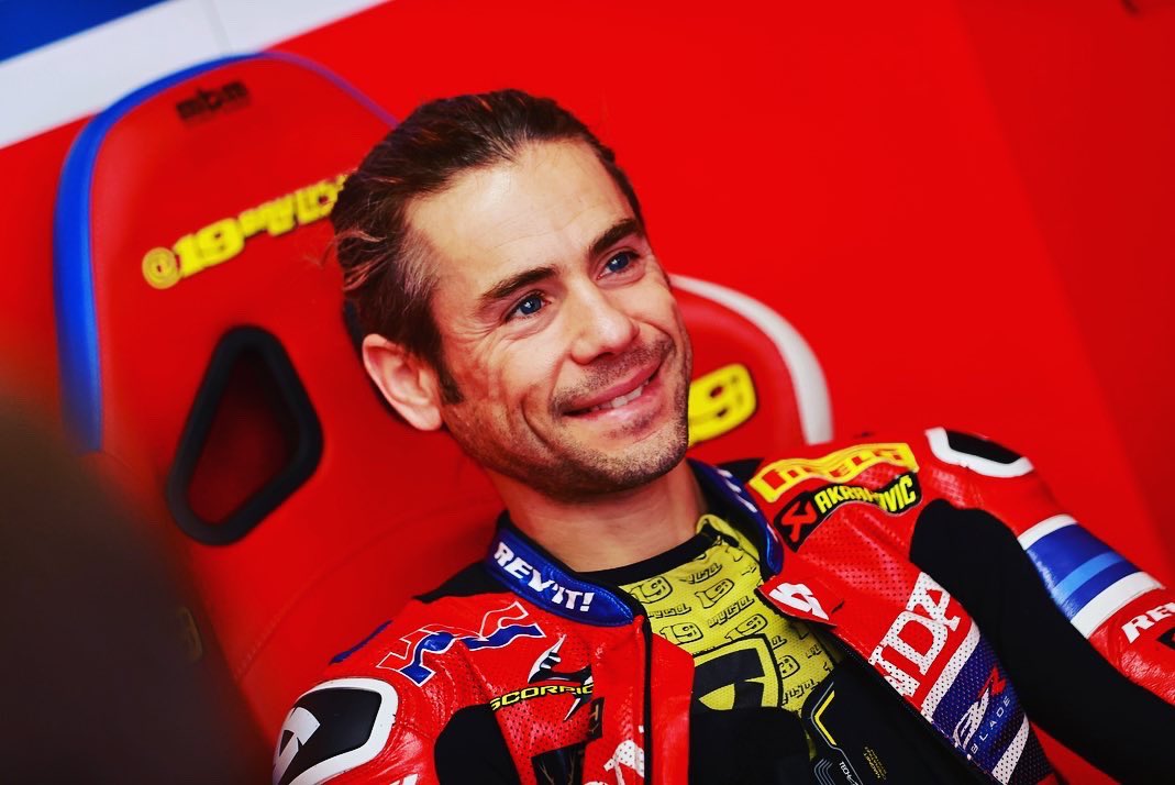 #RaceWeek ✊🏼✊🏼😉😉
#AB19 #NavarraWorldSBK #WSBK #keepworking #keeppushing #biotekna