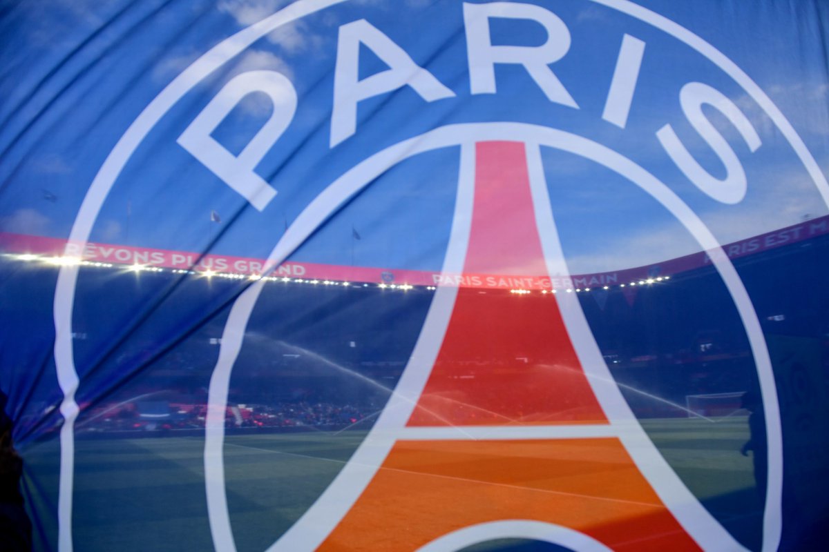 ParisFansfr's tweet photo. 🔴🔵 #Mercato - #Zahui sur le point de quitter le #PSG pour signer à #Feyenoord
➡ https://t.co/5ZfPV9XEyF ⬅ https://t.co/4h67FTvJeY