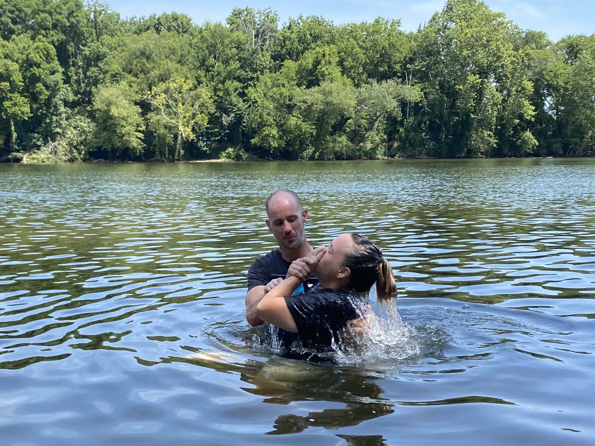 thewaychurchrva's tweet photo. Baptism Saturday was amazing!! 😄 Praising God for how he continues to change lives! 🙌 https://t.co/zC9ZThqtmB