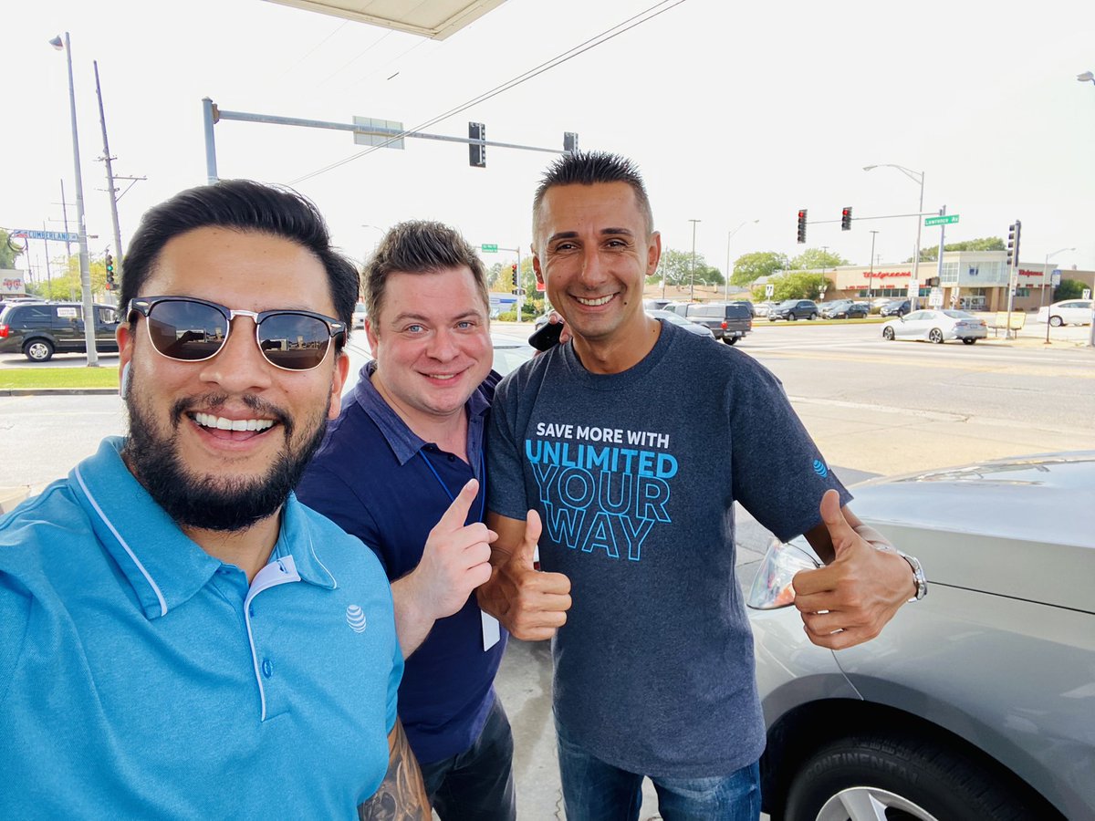 PaulSNarvaez1's tweet photo. #IHXRAMPAGE attracting all the #BestTalent welcome Mario to @ATT  @IHXNortheast @GLMIHX another 30+ player in the making 🔥🦍🔥 https://t.co/EcLo5JfcdX