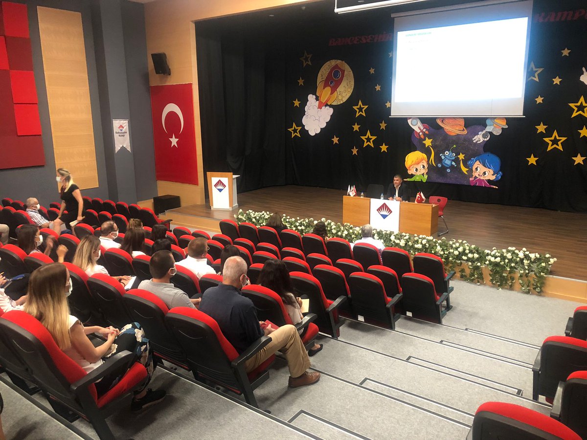 Bahçeşehir Koleji Tema Kampüsü olarak 2021-2022 Eğitim Öğretim Yılına Büyüyen Kadromuzla Hazırız.
2021-2022 Eğitim Öğretim Yılı Genel Kurulumuzu Tamamladık.
#bahçeşehirkoleji 
@dagozlem 
<a href="/ErkenCocukluk/">Hale Güneş</a> 
<a href="/ozgeeasln/">Özge ASLAN</a> <a href="/ozceylan_m/">M.ERTUĞRUL ÖZCEYLAN</a>