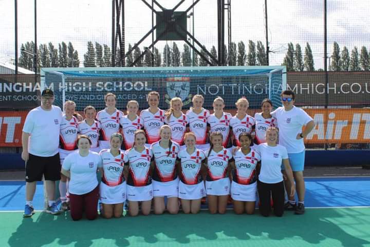 It was a privilege to lead the <a href="/EngUniSport/">English Universities Sport</a> girls at the International Masters Invitational this weekend.
After losing 1-2 to Wales O35's we came back to beat Scotland O35's 3-2! 💪🎉

Thanks for the support <a href="/GraysHockey/">Grays Hockey</a>
#proudcaptain #luckynumber13