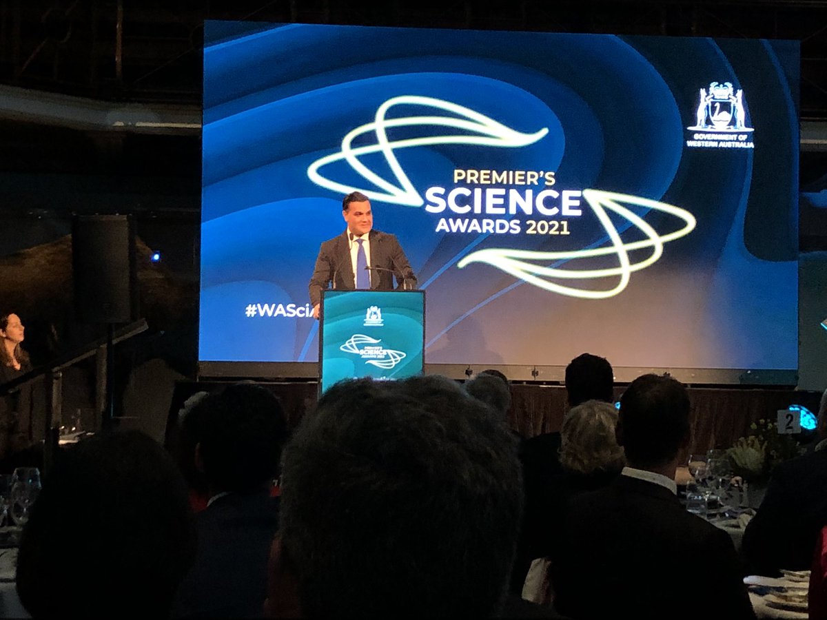 ericfmay's tweet photo. Congratulations to @ArmanSiavashi winner of Early Career Researcher of The Year #WASciAwards @ScienceUWA @uwanews @ExportsEnergy https://t.co/mZztFNM84G