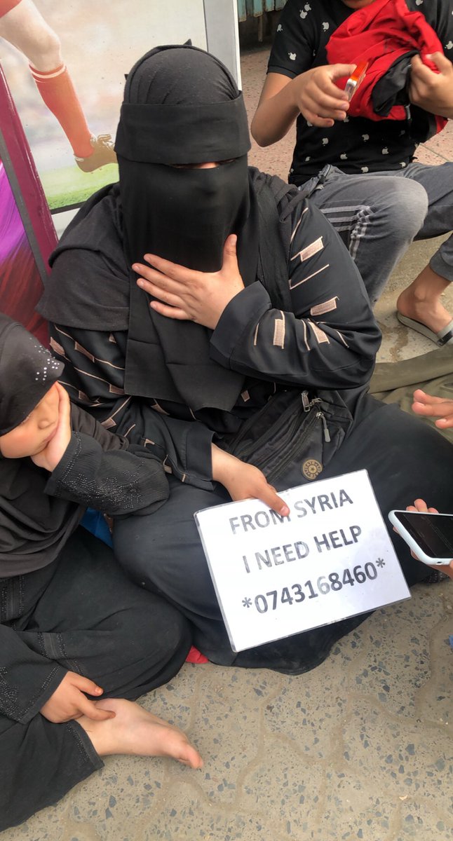 oatmealinnn's tweet photo. I saw her at Eastleigh yesterday and if any of you can be of any help please do so that’s her number https://t.co/wlmE4cFfVx