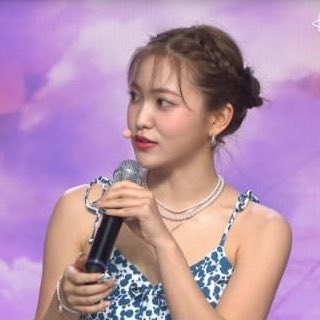 yeri pics 𐙚 (@cuteyeripics) on Twitter photo 