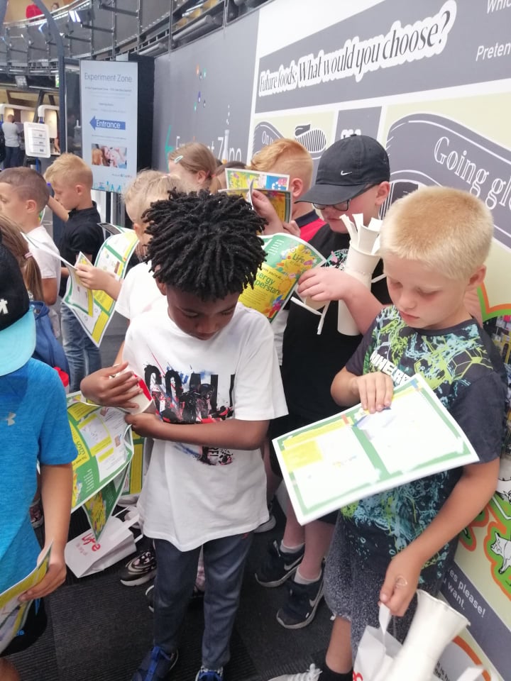 TheTurfSJ's tweet photo. Our young people enjoyed our trip to @scienceatlife on Friday and I'm sure they'll be keen to use the #lifeathome packs #nbse https://t.co/pBz33QwmRT