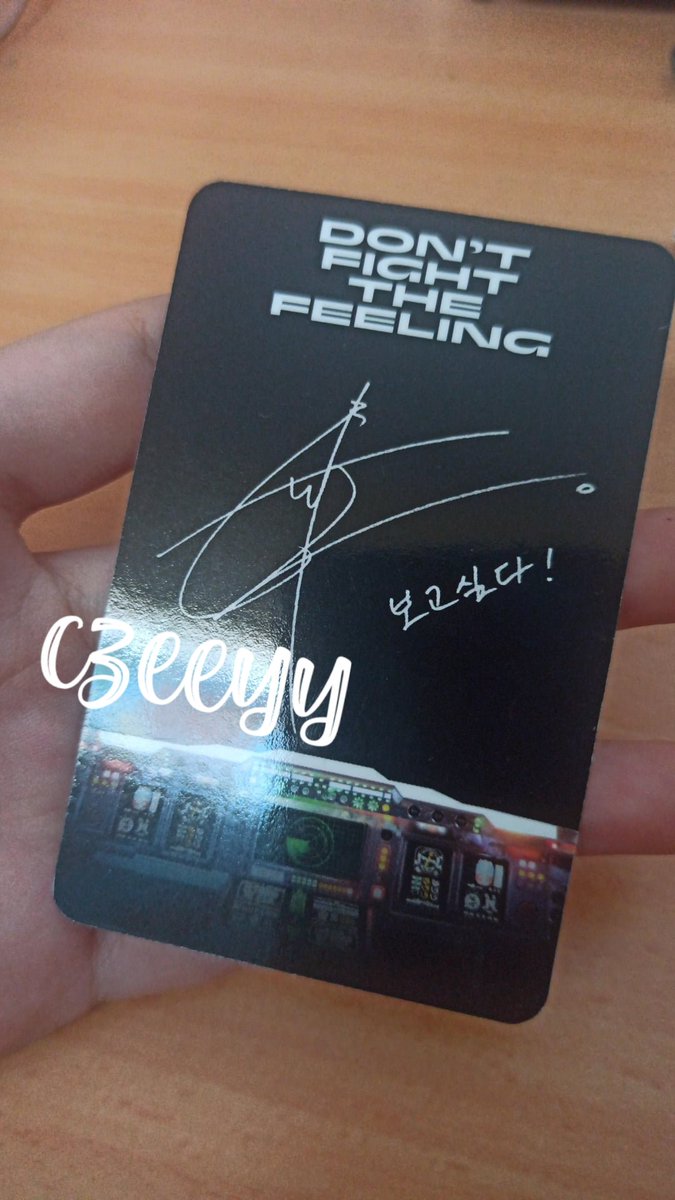 accczzyy's tweet photo. WTS // WANT TO SELL

PC DON'T FIGHT THE FEELING // DFTF

Pc sehun dftf pb2ofc  145.000
Pc Bakehyun dftf pb2 ofc 125.000
postcard group ofc 20.000
folded paper sehun 25.000
Pc yearbook jungwoo 120.000

💯good condi
🍊can via oren
🎯dom jogja 
🥷 Can nego https://t.co/Z0720RmK6J