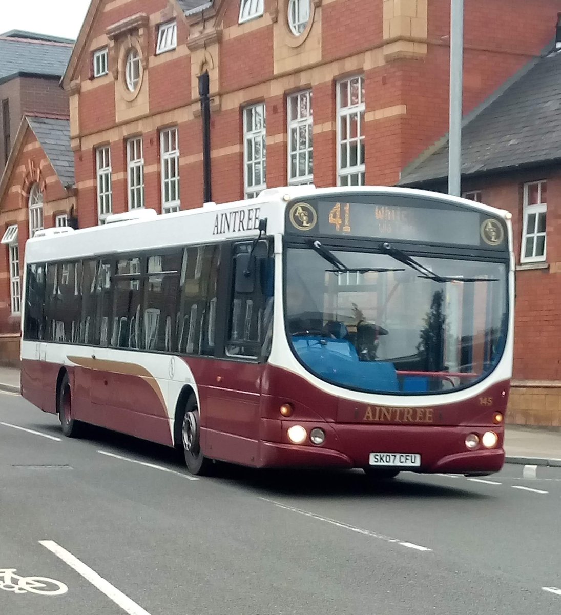 MartinL03949291's tweet photo. Aintree Coachlines Bus 145 SK07 CFU Today in Chester Operating The 41 to Whitchurch https://t.co/KQRmEXDJk3