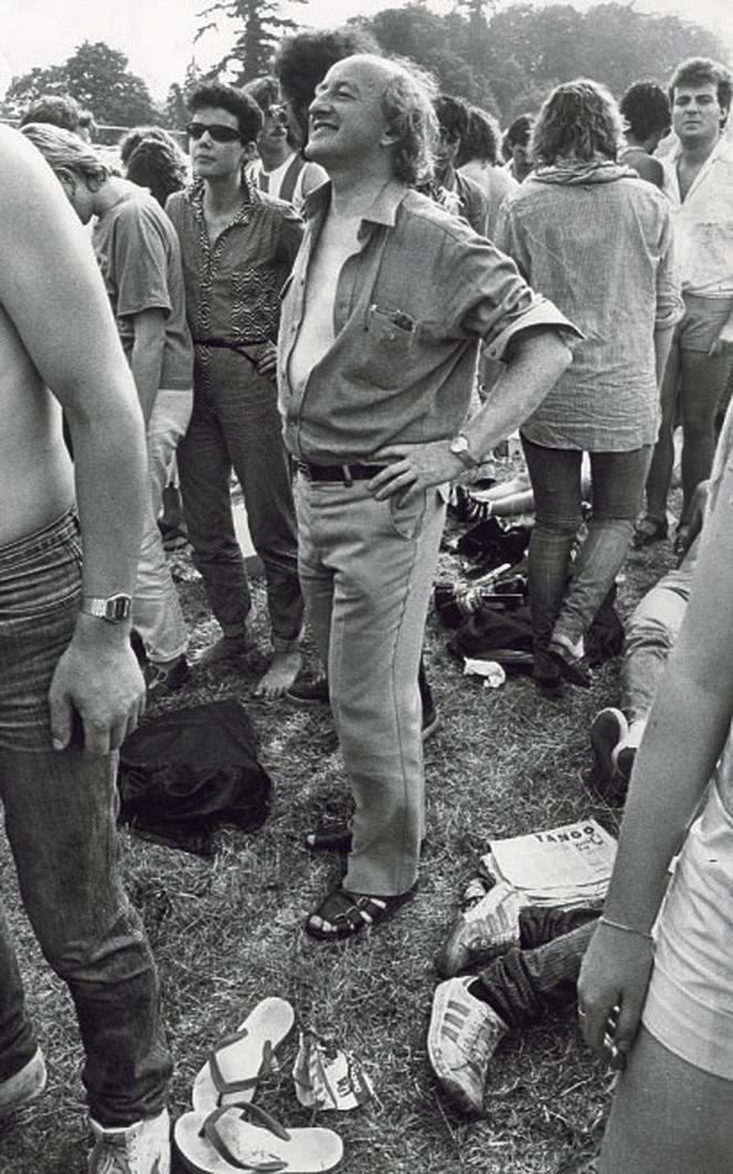 This month marks the 40th anniversary of the first rock concert at <a href="/SlaneCastle/">Slane Castle</a>. 

Earlier this month President Higgins wrote to the family of Terry Thorpe, the photographer who took this  photo in 1984, at the first (and last) Sunday concert at the castle. #SlaneRocks