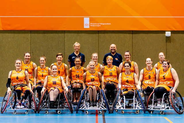 ErmeloVanNu's tweet photo. https://t.co/kscgGLRGBE Drie speelsters DeVeDo in Nederlands team @Paralympisch @GemeenteErmelo @scdevedo https://t.co/pqmf38OUKf