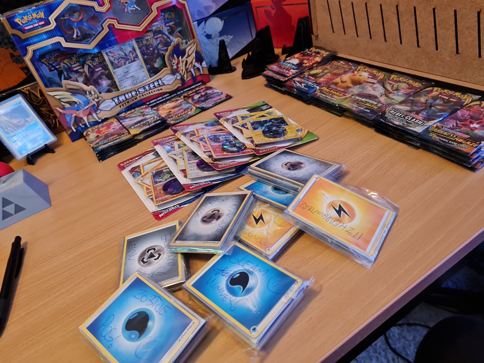 Throbgore's tweet photo. ππ₯π Alot of giveaway winners today at the crazy PokeMadness and a nice HypeTrain!! Let's go PokeFam! ππ₯π
https://t.co/oFrt8qlmb8
#giveaway #giveaways #pokemon #pokemongiveaway #pokΓ©mongiveaway #twitchgiveaway #livebreaker #livebreaks #pokemonno #tcg #pokemoncards https://t.co/dfKn0rHtNh