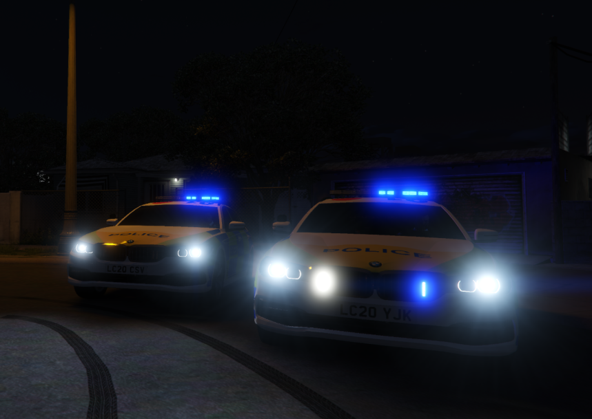 SUPT1274's tweet photo. As an advanced driver, I often get the chance to work with our @MetOpsLC in conjunction with Traffic.

Last night, I spent some time with @737_BC. We had both taken out some of our new BMW G31's. This image was just prior to a pursuit. 

@LondCallingRPC #fictional https://t.co/8KfEAgjWEE