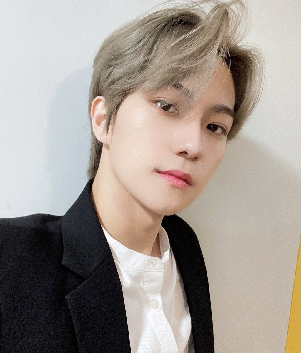 ChuJiminFr's tweet photo. • TWITTER • 120821

[#JM]
❝ Dormez bien❤️
Bonne nuit🌙 ❞ 

Source - @JUSTB_twt https://t.co/6KoDdzhY7b